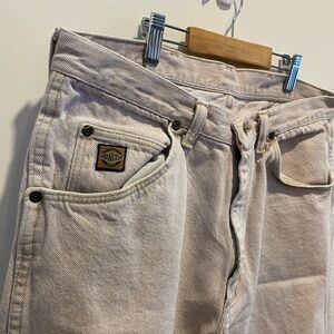 Vintage Cream/Beige Wrangler Jeans.